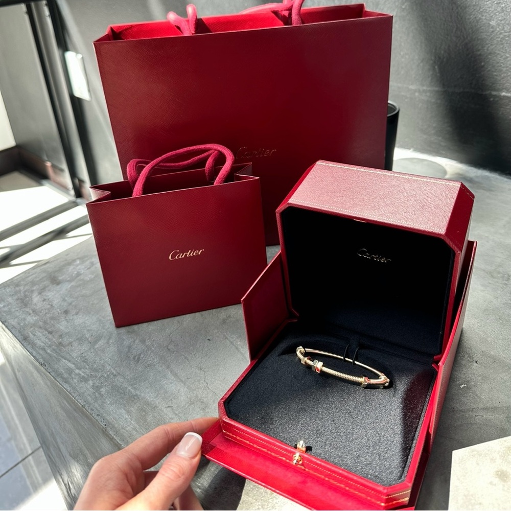 Cartier ecrou 18K gold bracelet